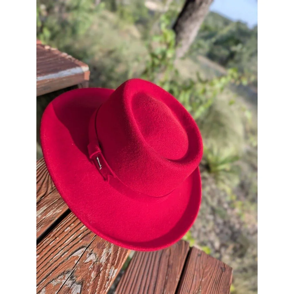 Vintage Outback Trading Co Blood RED Ascot 1322 100% Wool Hat Made In USA Medium